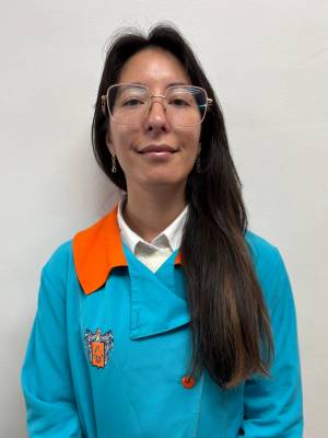 Miss Claudia Jara